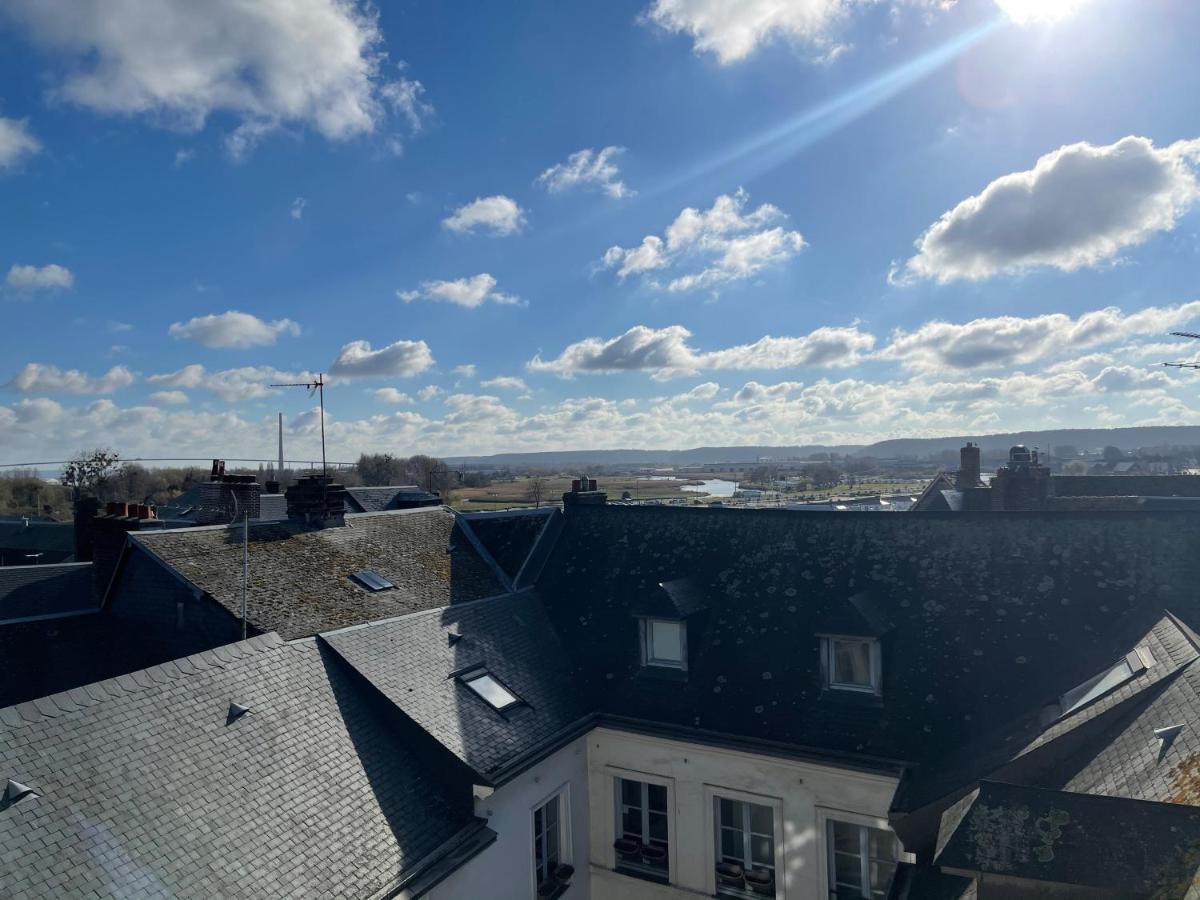 Le Loft Du Homard Bleu : Entre Ciel Et Appartement